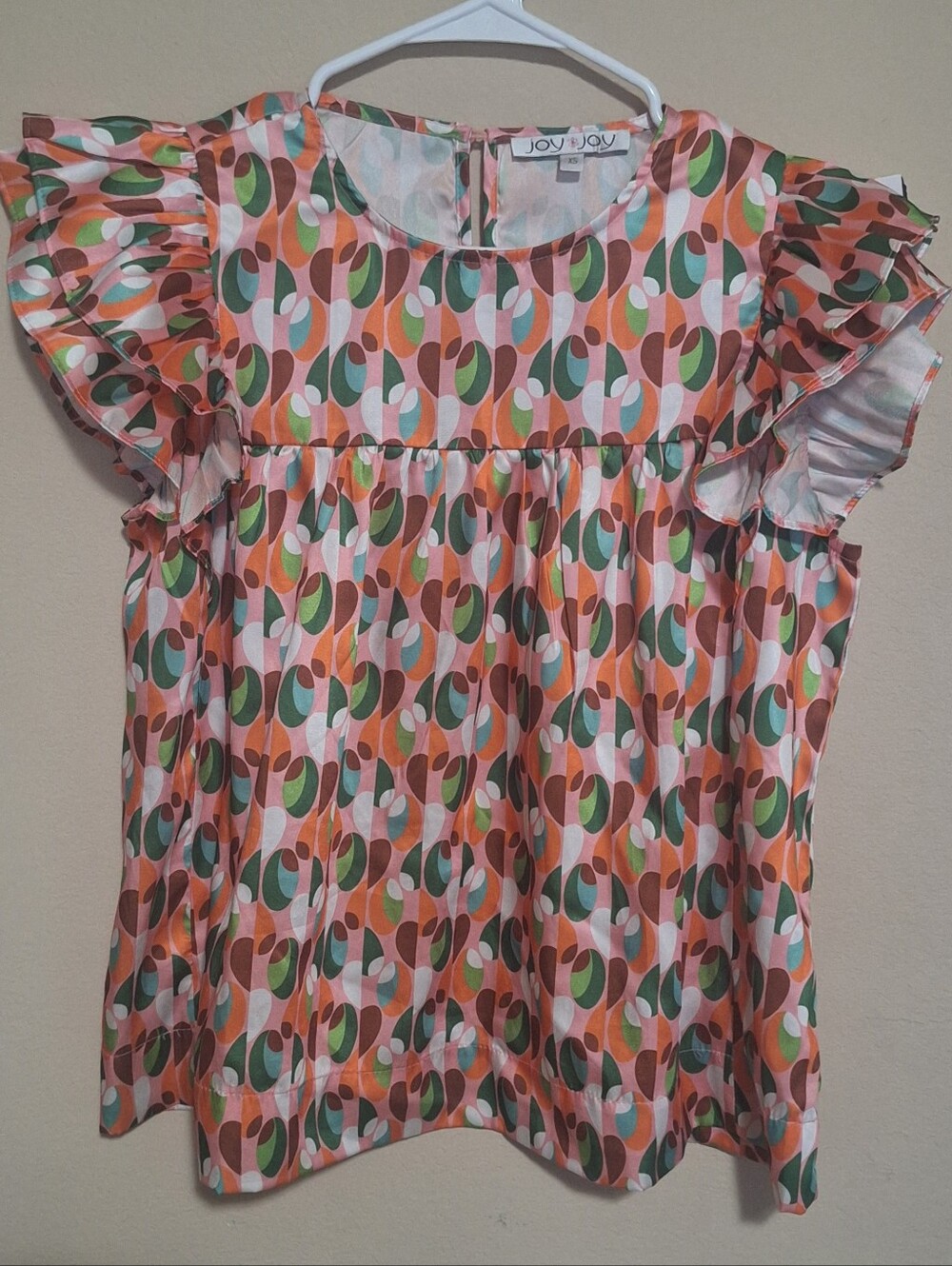 Joy Joy Coral, Green & Cream Geometric Retro Flutter Ruffle Short Sleeve Top